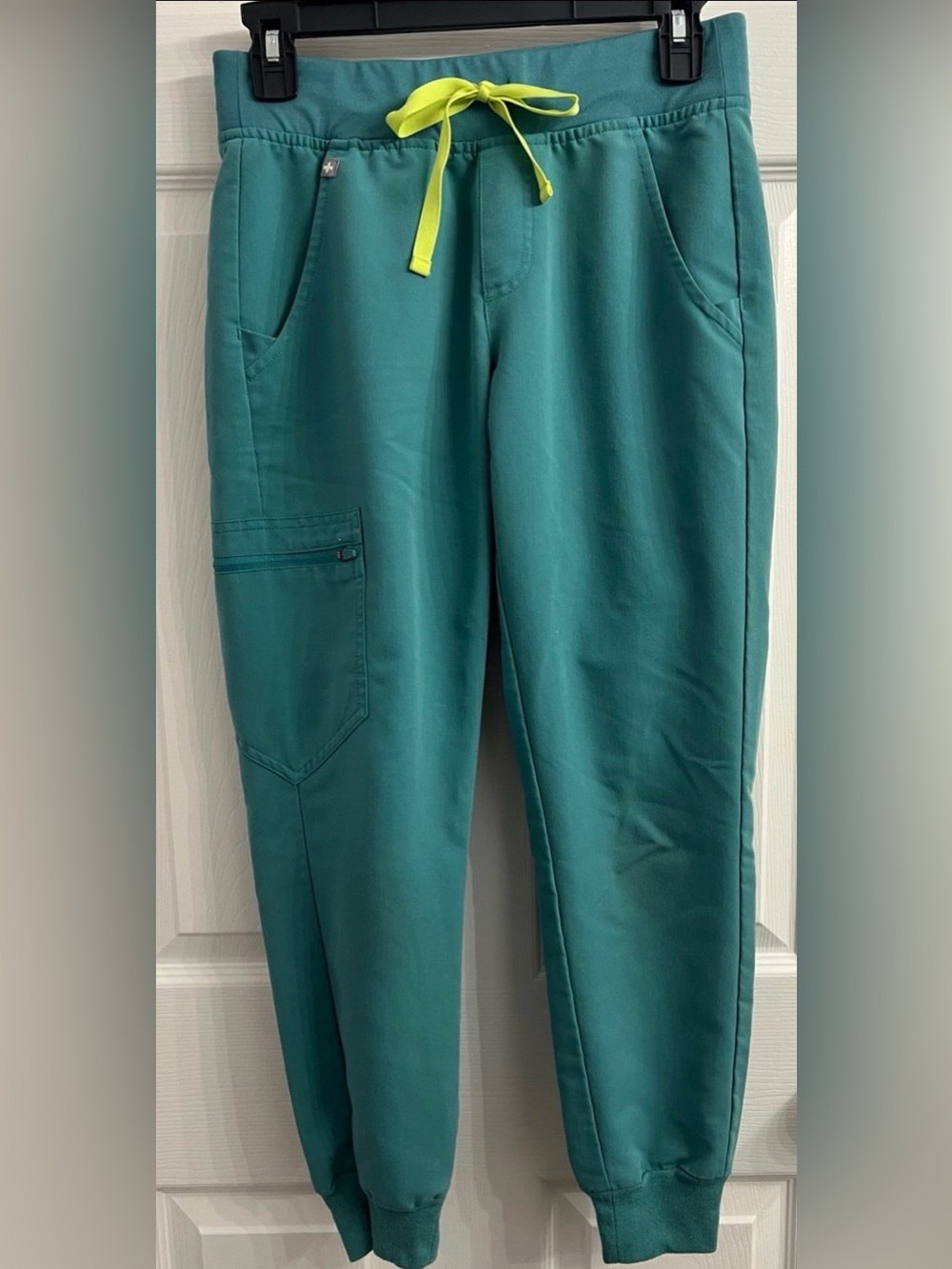 Figs Scrub Joggers xs petite